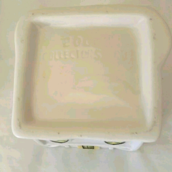 Vintage Victorian Church Ceramic Tea Pot Canister Set - Picture 6 of 8